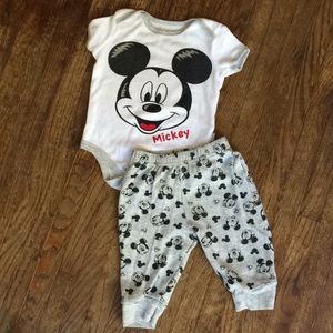 3/$10 EUC Mickey Mouse Outfit